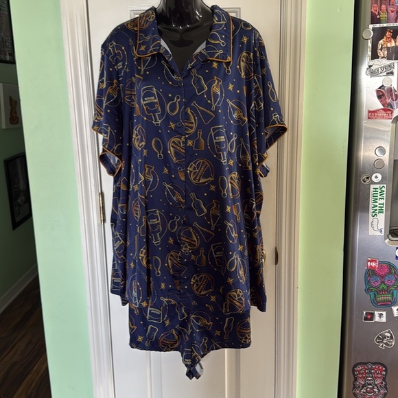 Wizarding World Of Harry Potter Navy Blue/Gold Potion Satin Sleep Set Size 4X - Picture 2 of 10